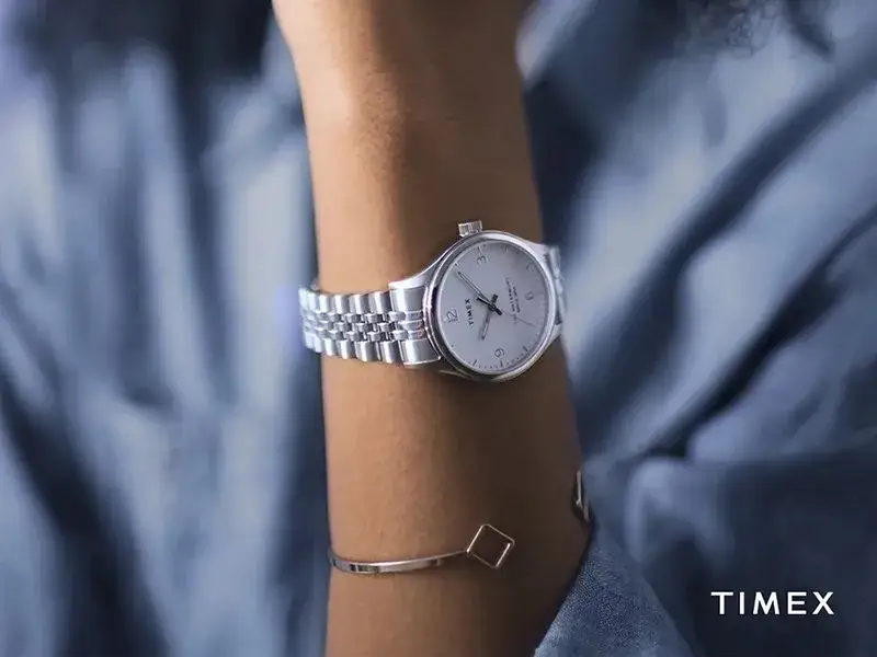 Zegarek damski skóra – elegancja i wygoda na każdą okazję