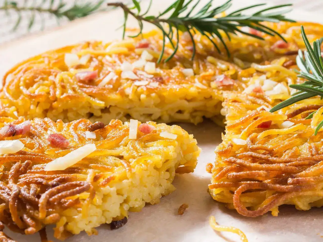 Odkryj pyszne przepisy na spaghetti pizzę, które zaskoczą każdego