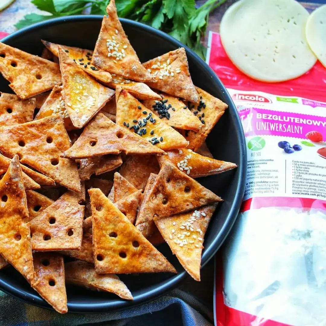 Prosty przepis na krakersy bezglutenowe – domowe i zdrowe przekąski bez wysiłku
