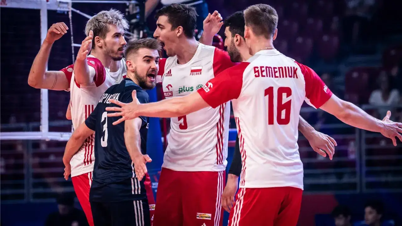 Sensacyjny wynik meczu siatkarskiego Polska - USA: triumf Biało-Czerwonych