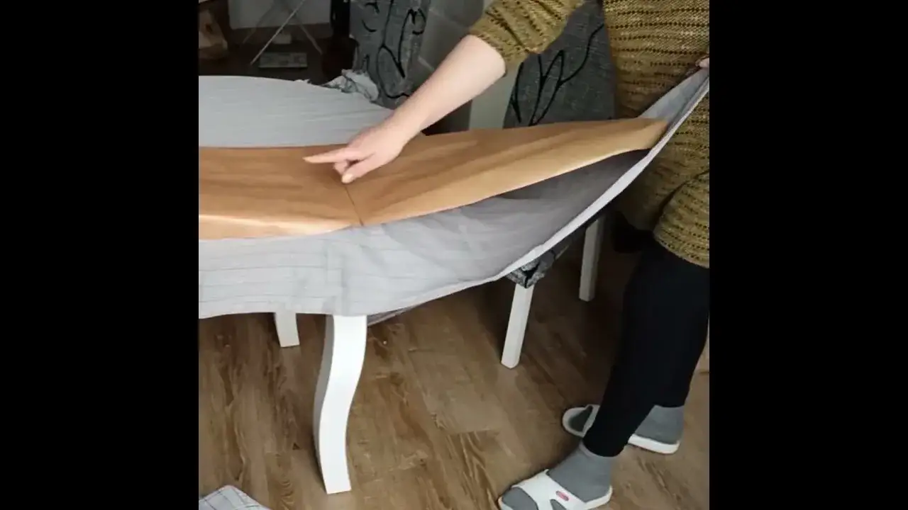 Jak zrobić pokrowce na krzesła - proste sposoby na stylowe wykończenie