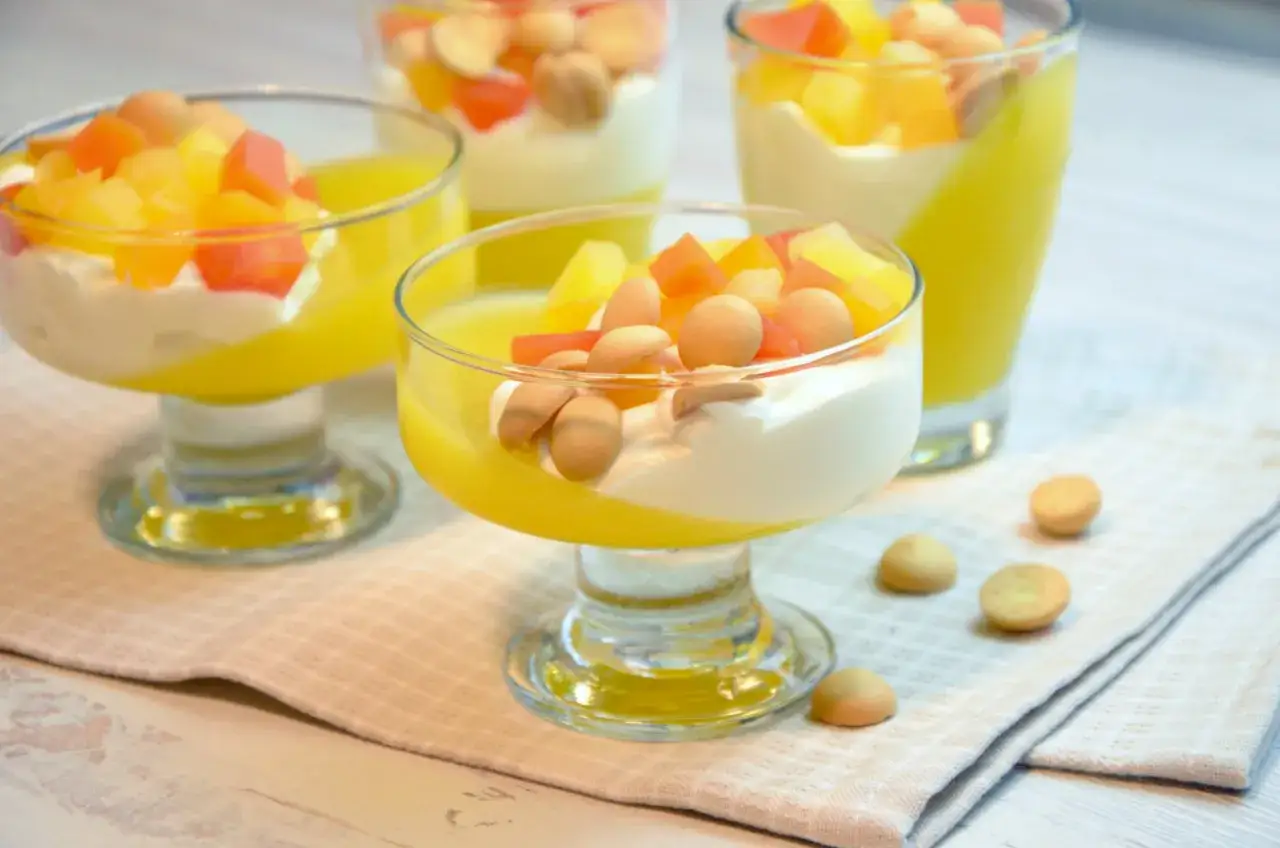 Galaretka z ananasem z puszki: Tak, stężeje! Sekret bromeliny