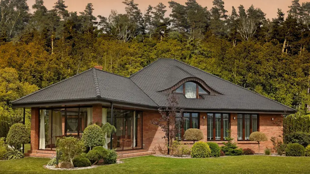 Brązowa dachówka jaka elewacja - idealne kolory, które zachwycą