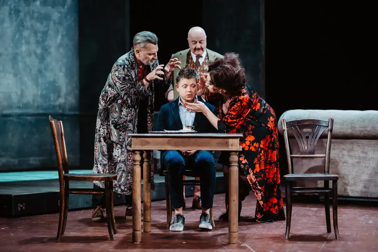 Tango spektakl: odkryj emocje i tajemnice teatralnych występów