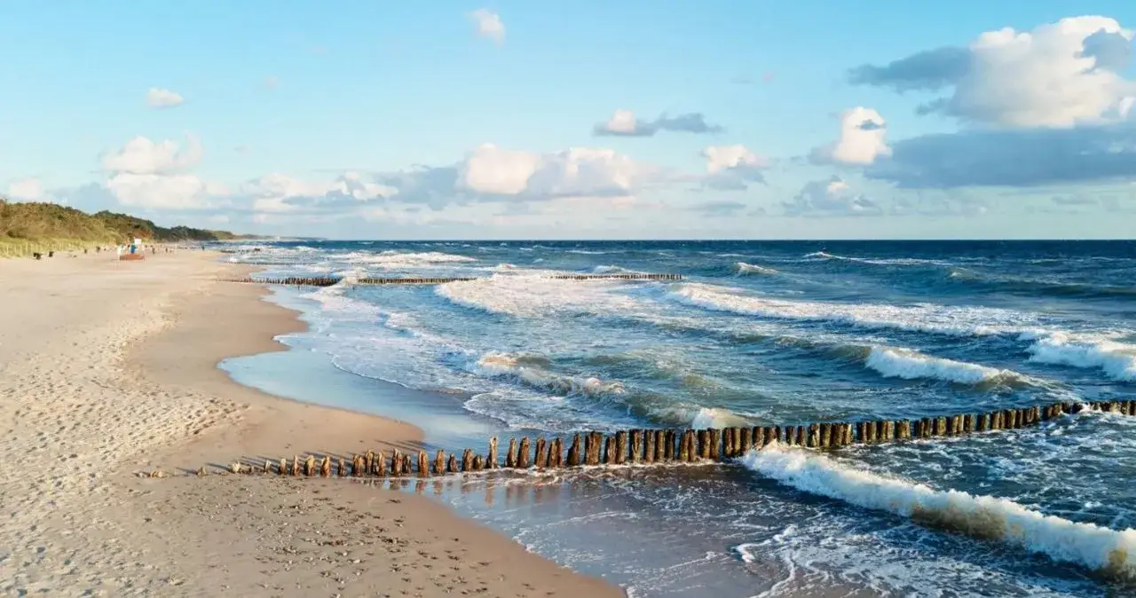 Morze Bałtyckie: Wielką czy małą literą? Rozwiej wątpliwości!