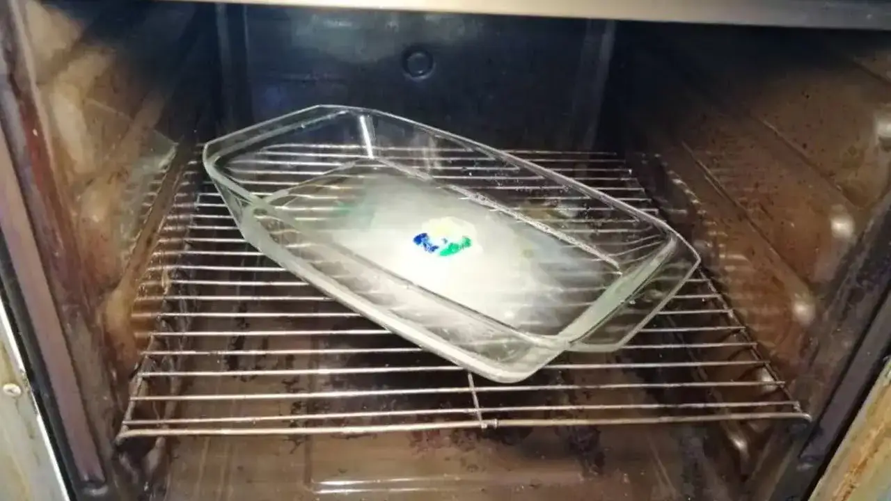 Piekarnik jak nowy kostką do zmywarki? Poznaj sprawdzone triki!