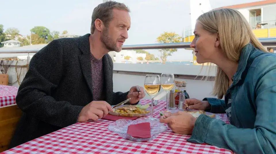 Gabinet z widokiem na morze: ile odcinków i co warto wiedzieć?