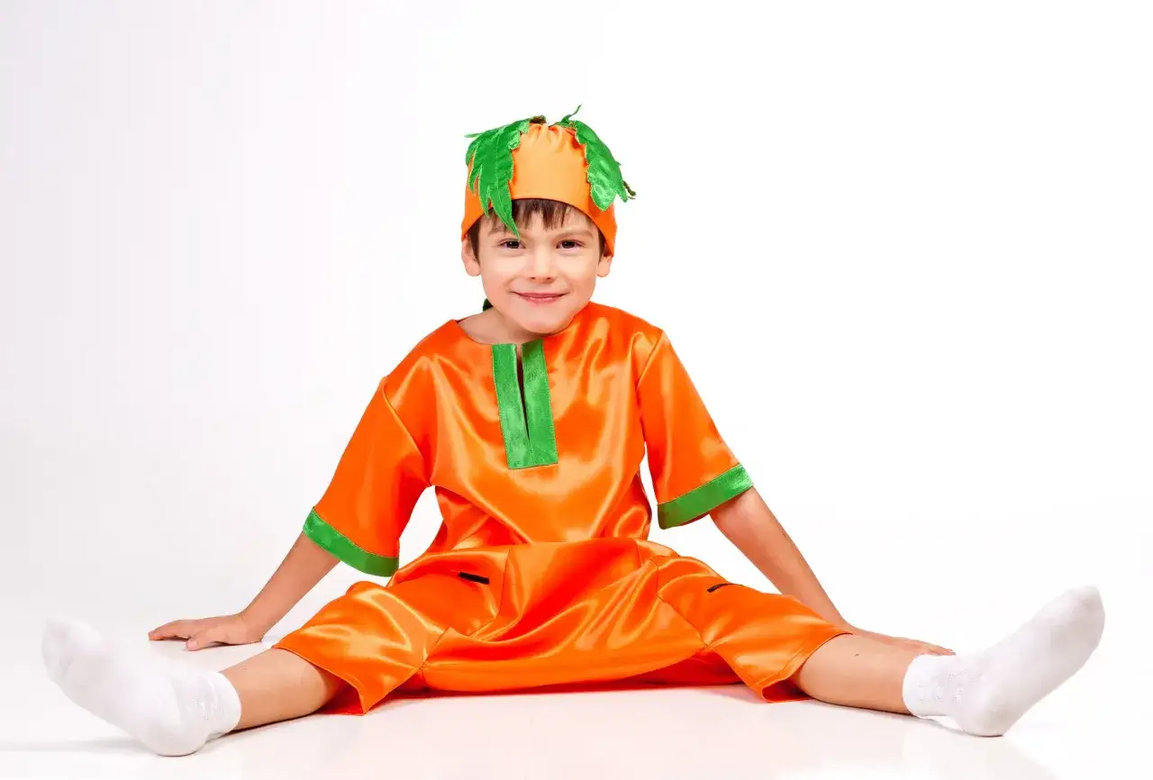 Strój marchewki DIY: Jak łatwo zrobić kostium dla dziecka?