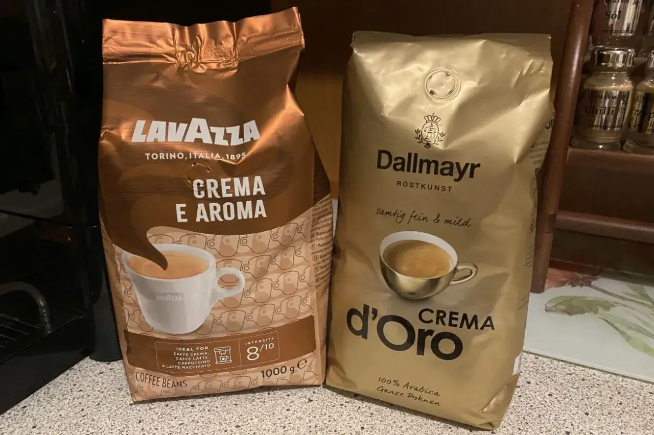 Jaka kawa ziarnista z Biedronki? Ranking, porady i promocje