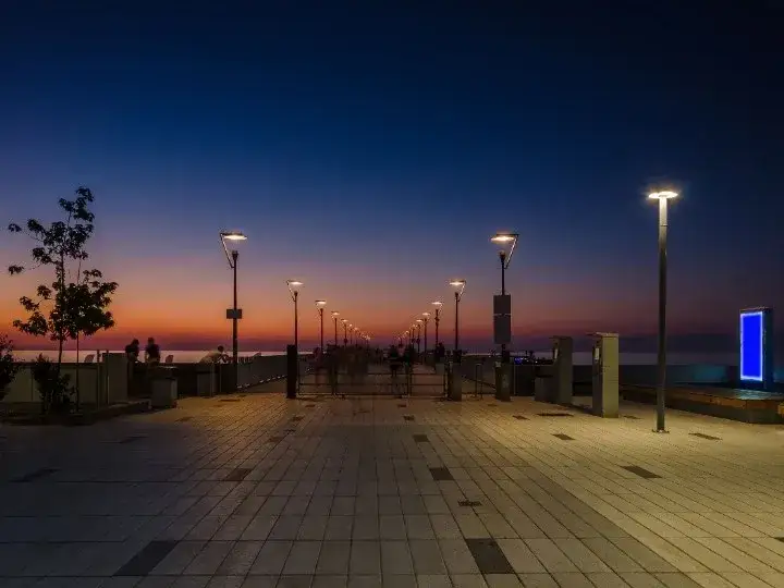 Gdzie się bawić w Kołobrzegu? Niezapomniana noc czeka!