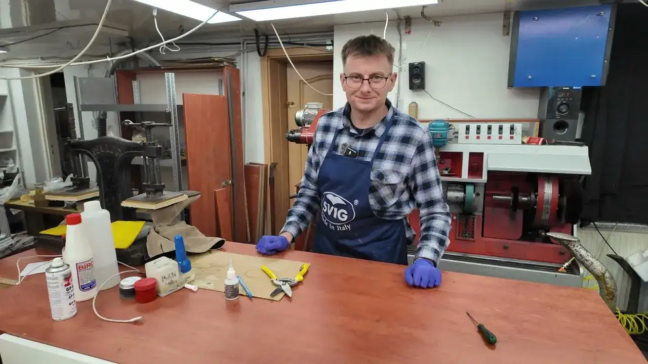 Jak samemu zrobić fleki do butów i uniknąć kosztownych napraw