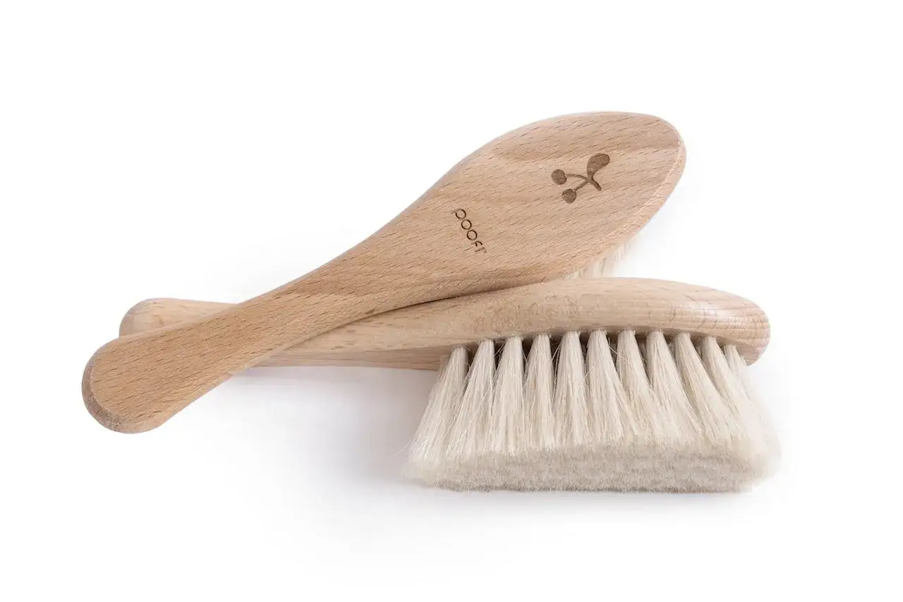 Szczotka sensoryczna dla dzieci - jak wspiera rozwój i relaksację