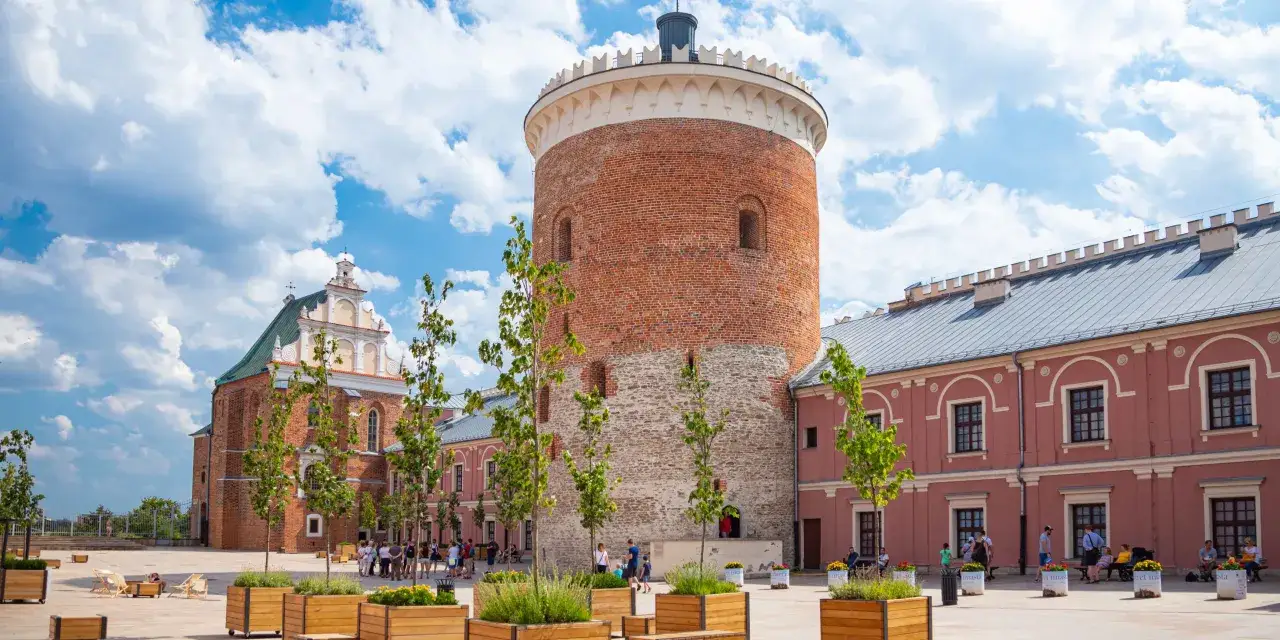 Lubelszczyzna: przewodnik po atrakcjach. Odkryj wschód Polski!