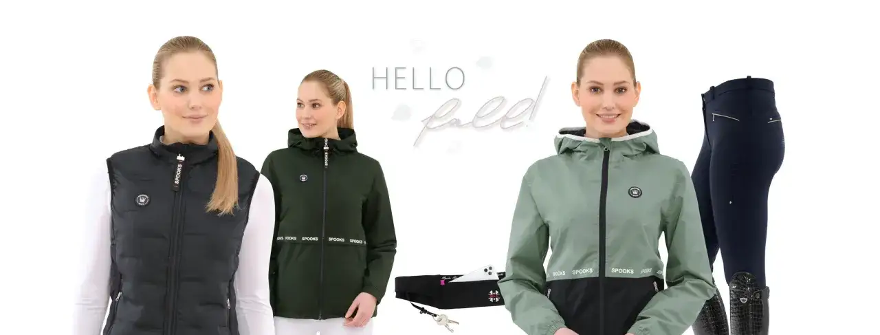 Trzy kobiety w odzieży jeździeckiej Spooks: kamizelka, dwie kurtki i bryczesy.