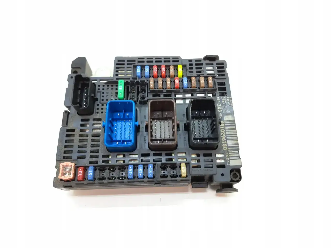 Bity do bezpieczników: klucz do ochrony mikrokontrolerów