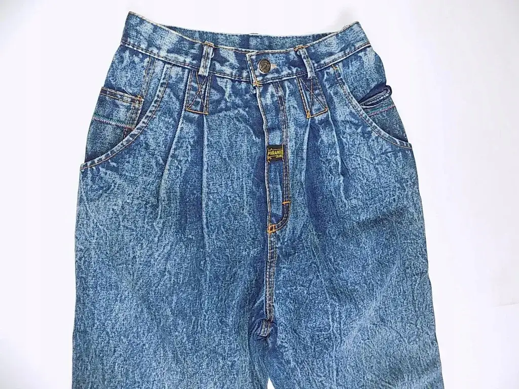 Gdzie kupić spodnie piramidy? Odkryj najlepsze oferty i sklepy