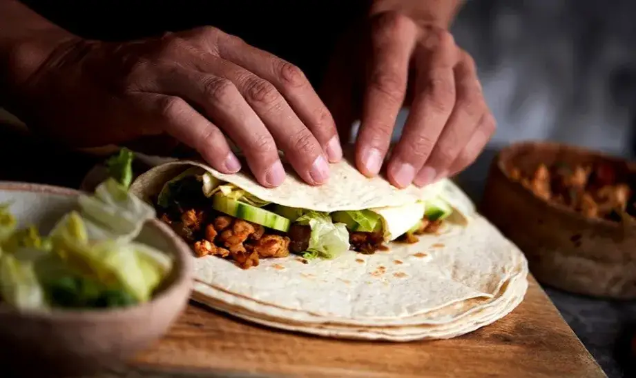 Domowy Chilli Kebab z Grilla: Przepis na idealną ostrość i soczystość!