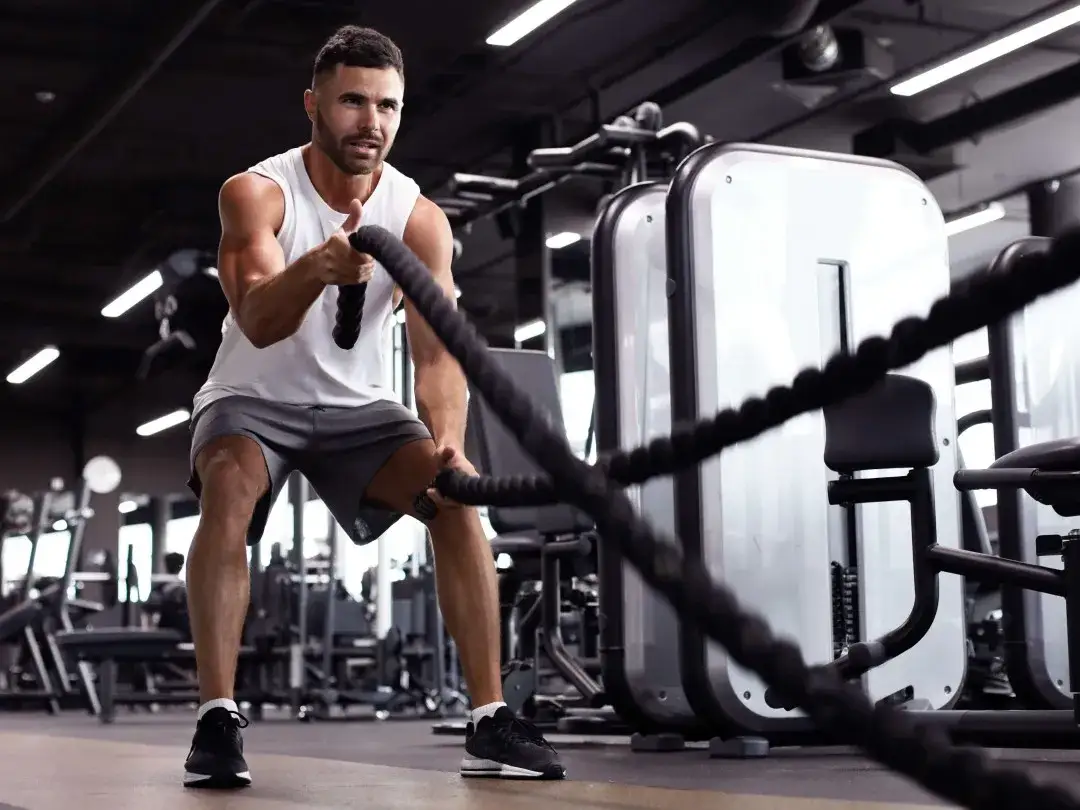 Trening obwodowy co to? Odkryj skuteczny sposób na formę i siłę