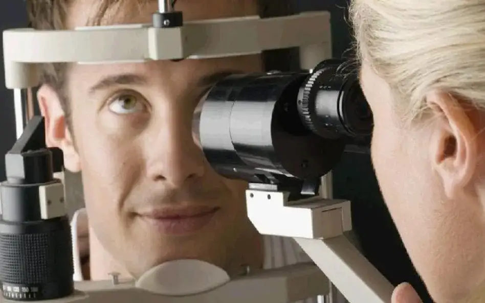 Ile czasu jest ważne skierowanie do okulisty? Uniknij problemów z wizytą