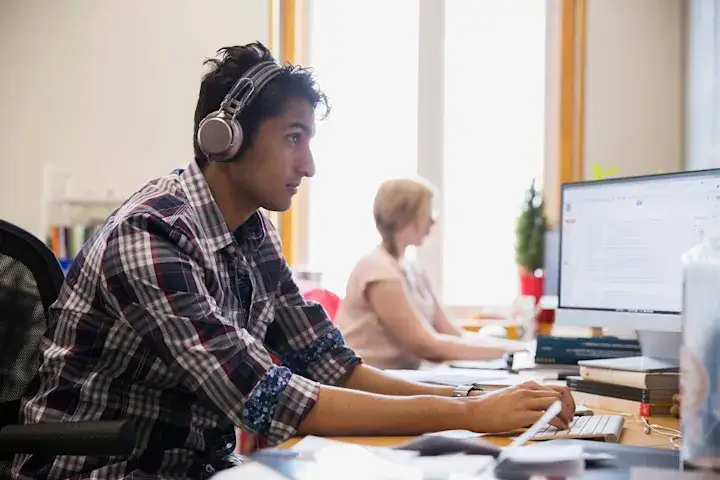 Jak napisać maila z CV bez ogłoszenia i zwiększyć szanse na zatrudnienie