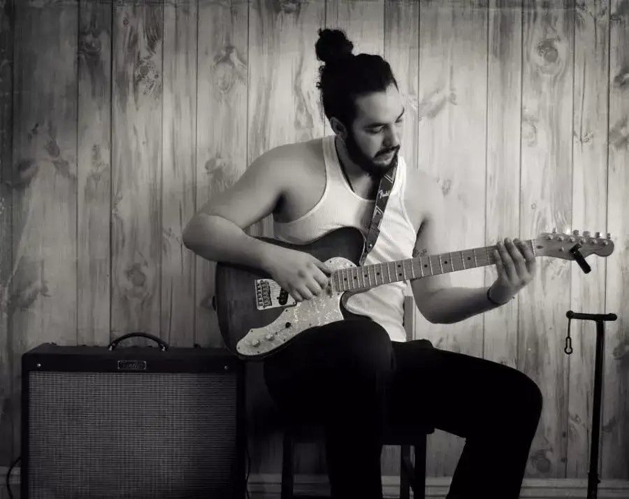 Gitarrenfußbank: Haltung verbessern & Schmerzen vermeiden | Ratgeber