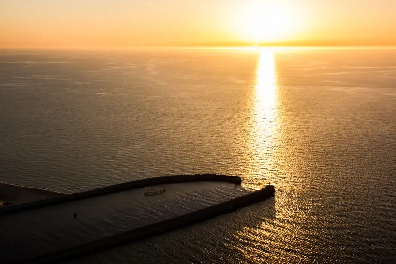 Czy Bałtyk jest słony? Poznaj jego tajemnice i zasolenie