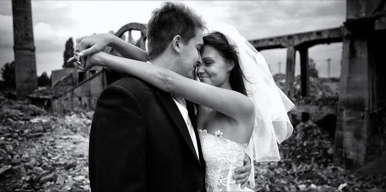 Czy fotograf to dobry zawód? Odkryj zalety i wyzwania tej kariery