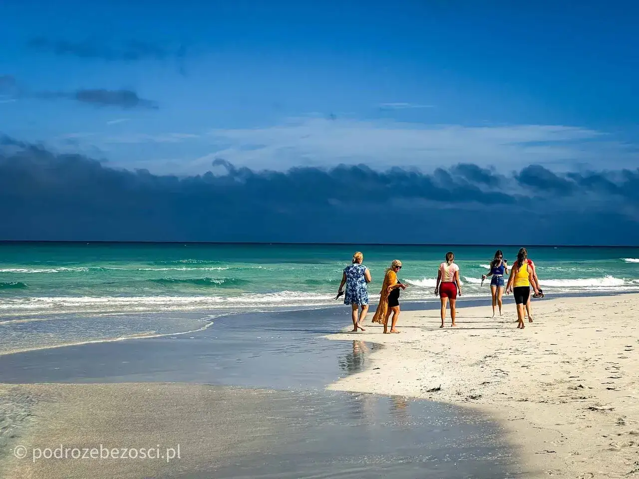 Kuba: Gdzie leży ta Perła Karaibów? Klimat, atrakcje, loty z PL