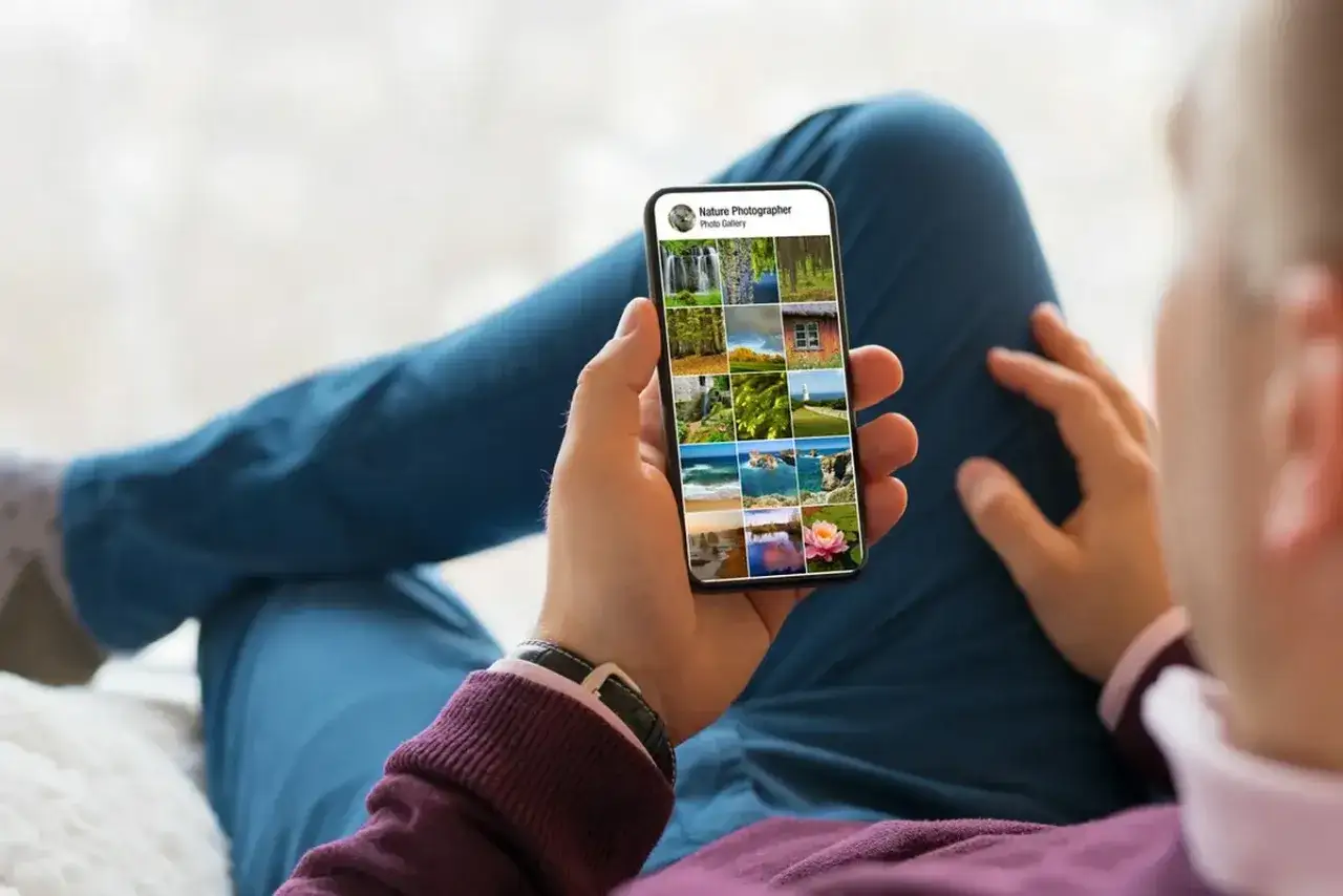 Zdjęcia z telefonu u fotografa: Jak wywołać i nie żałować?