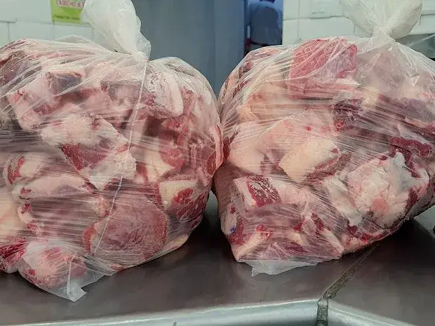 Mrożenie wieprzowiny: Ile czasu? Poradnik, który musisz znać!