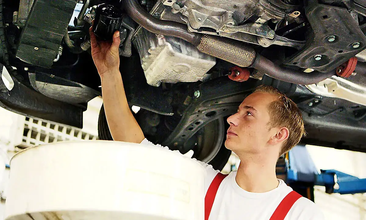 Ölfilter wechseln kosten: So sparen Sie bei Werkstattpreisen und DIY