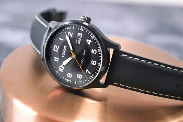 Zegarki damskie Lorus – które modele warto wybrać i dlaczego?