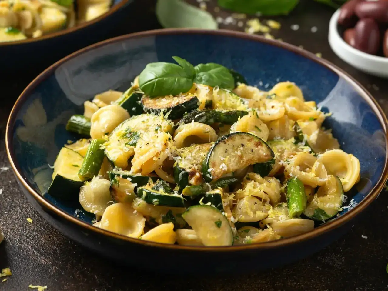 Najlepsze przepisy na dania makaronowe z wykorzystaniem makaronu