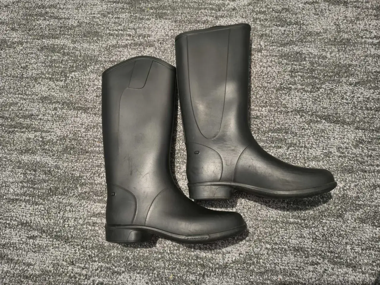 Kalosze jeździeckie Decathlon: Jak wybrać i czy to dla Ciebie?