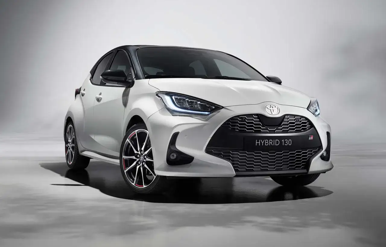 Hybryda Hyundai czy Toyota - która zapewni lepszą wydajność i oszczędność?