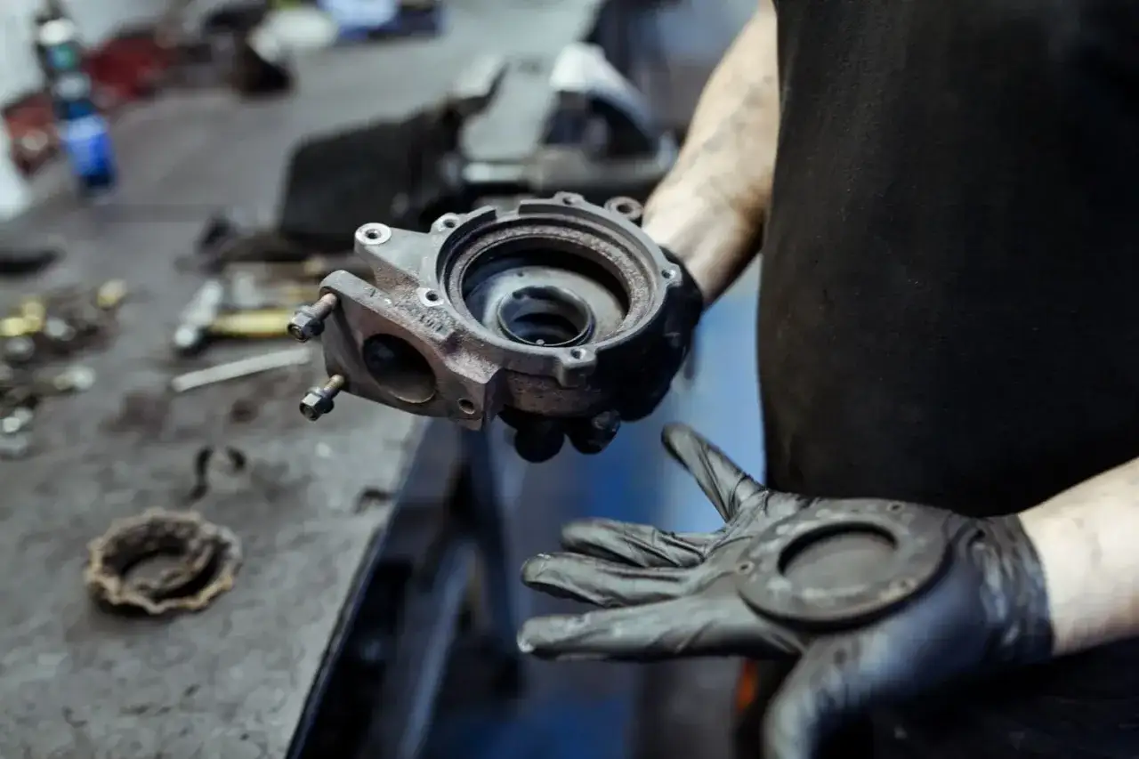 Jak sprawdzić, czy część pasuje do auta? Uniknij błędów!