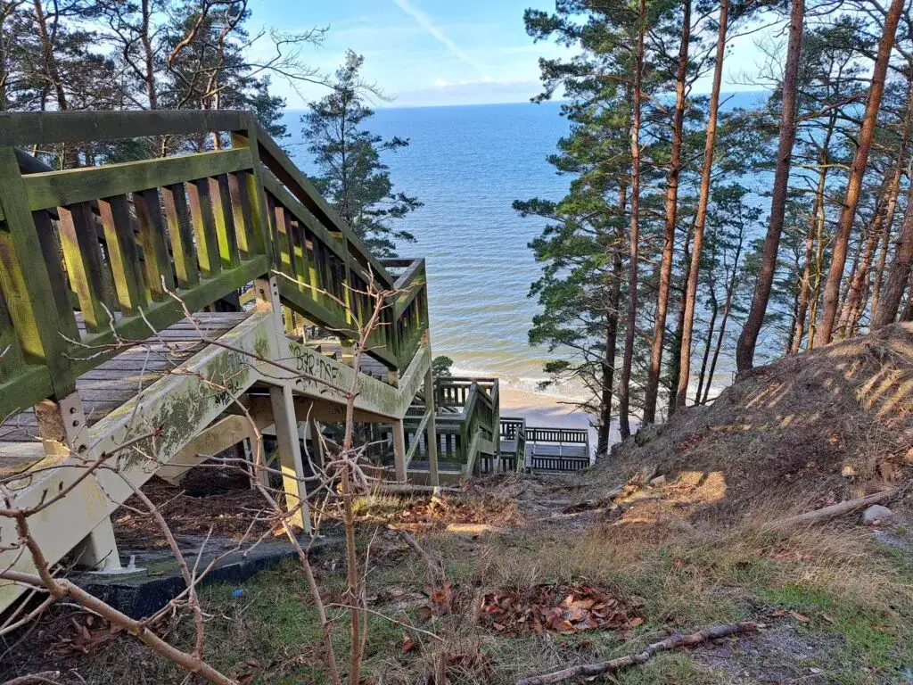 Kawcza Góra ile schodów – poznaj trudności i piękne widoki