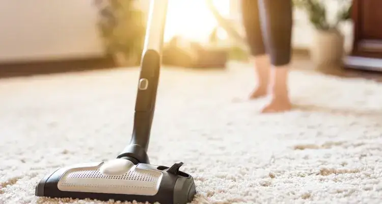 Dyson czy Bosch – który odkurzacz naprawdę spełni Twoje oczekiwania?