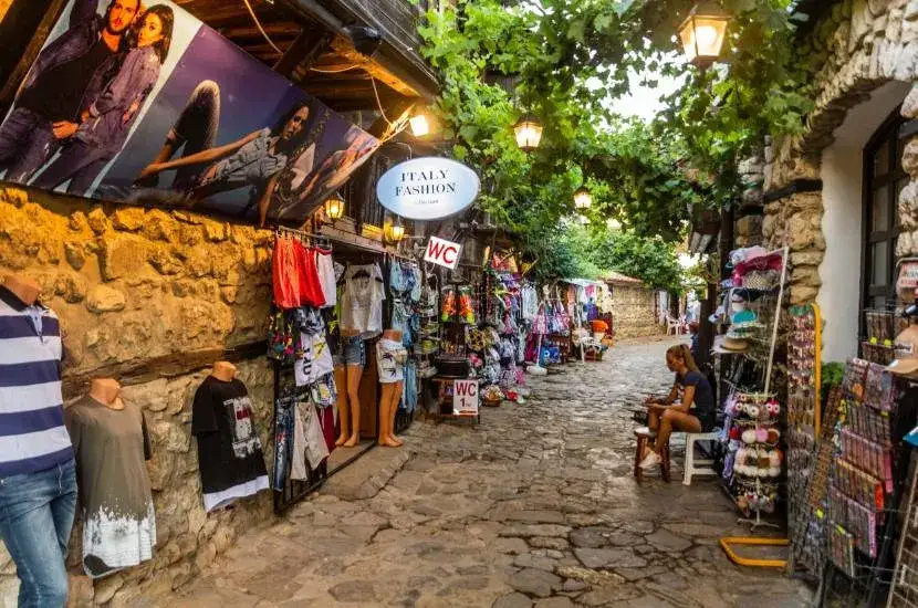 Co warto przywieźć z Bułgarii: unikalne pamiątki, które zachwycą