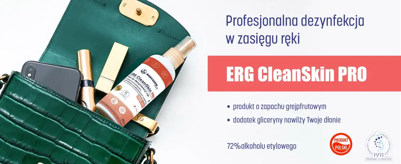 Butelka płynu do dezynfekcji rąk ERG CleanSkin PRO w zielonej torebce z telefonem i szminką.