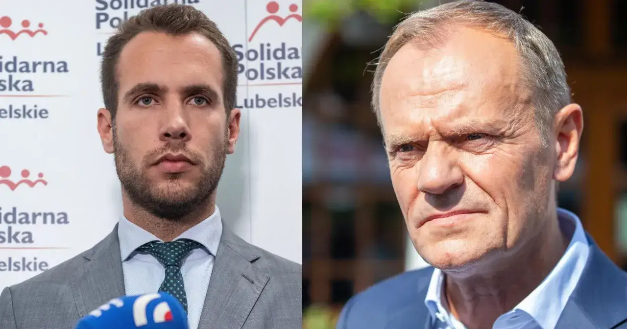Dwaj politycy, jeden z nich to Donald Tusk, którego nazwisko jest polskie.
