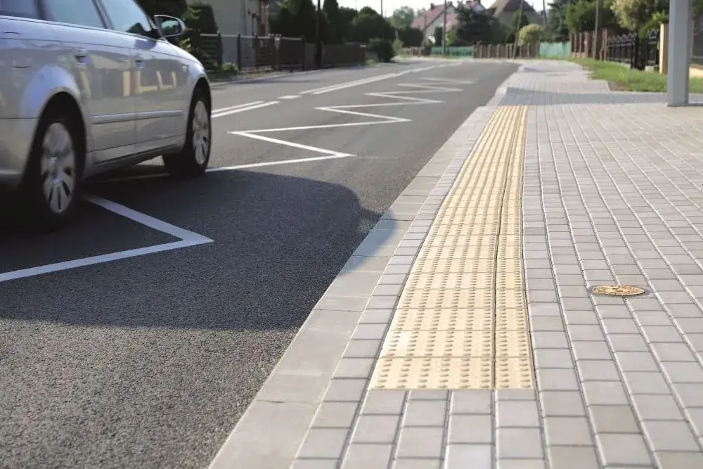 Co to zasada chodnika i dlaczego ma znaczenie w relacjach?