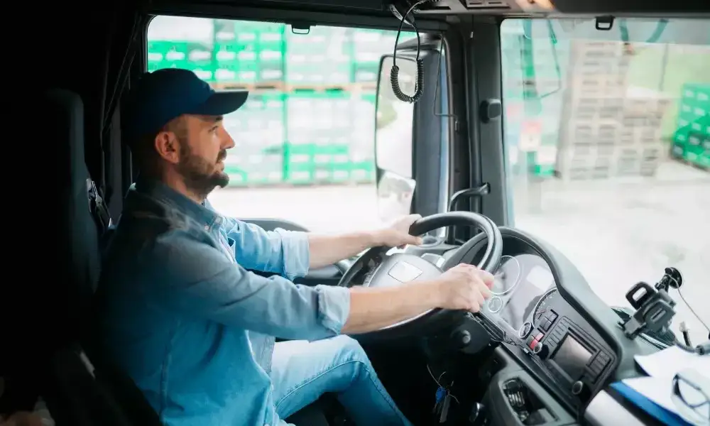 Kierowca betoniarki: Uprawnienia, kursy i kod 95 kompletny przewodnik