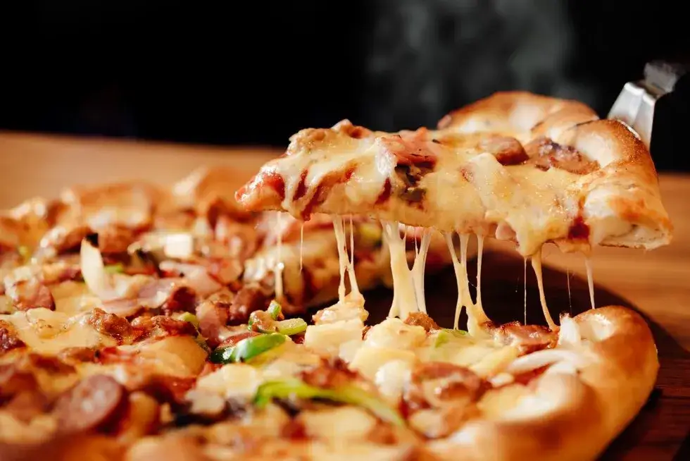 Gdzie kupić ciasto na pizzę: najlepsze miejsca i opcje zakupu