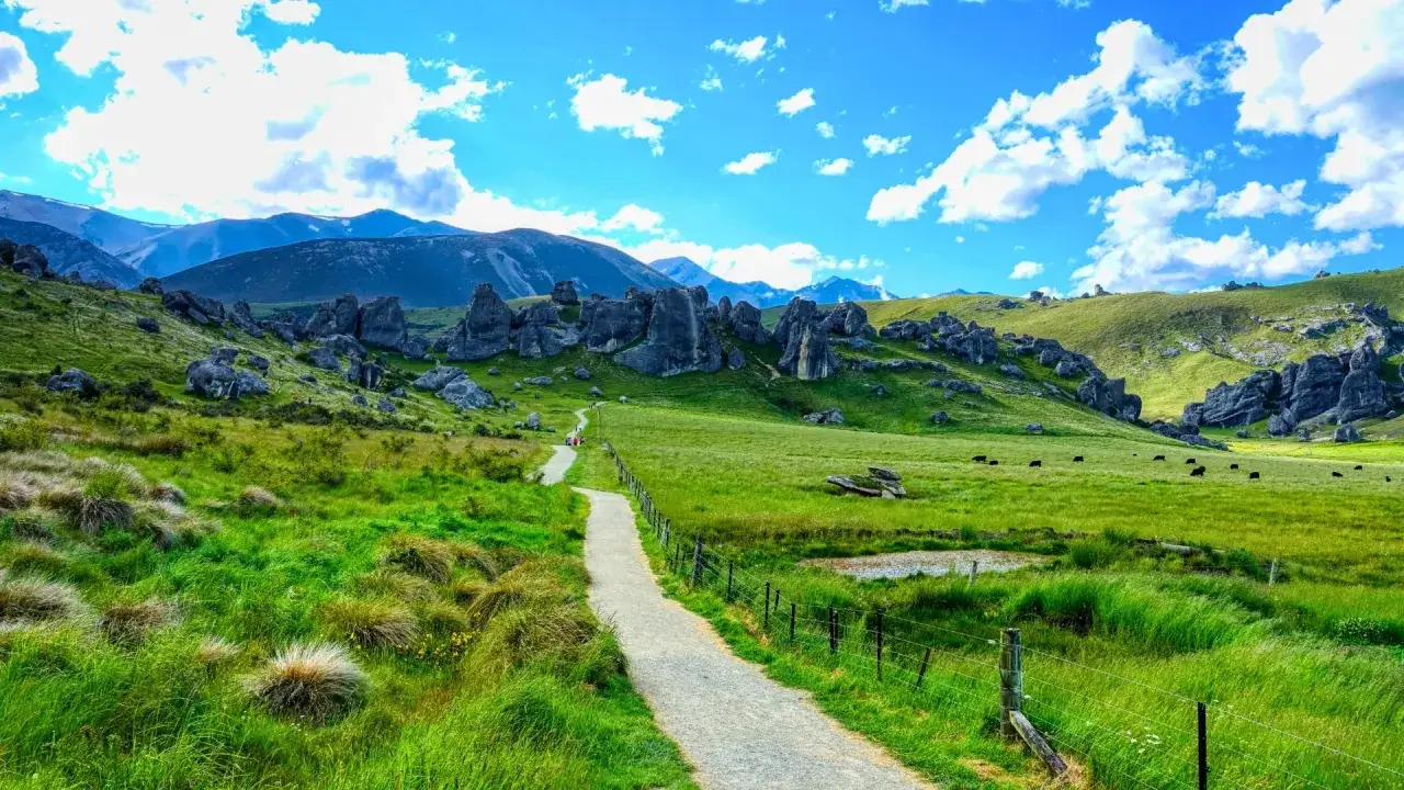 Nowa Zelandia: Kiedy jechać? Wybierz najlepszy termin i zaoszczędź