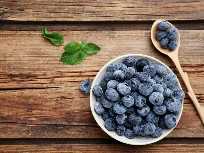 Jak prawidłowo mrozić borówki: prosty sposób na zachowanie smaku owoców