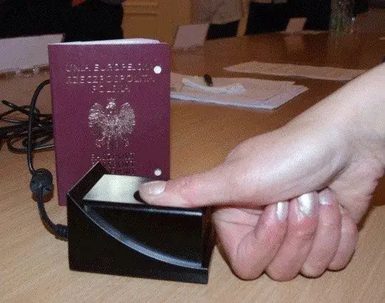 Jakie odciski palców do paszportu są wymagane i co zrobić w wyjątkach