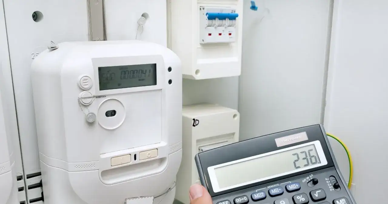 Jak 1 kJ przelicza się na kWh? Prosty sposób na konwersję energii