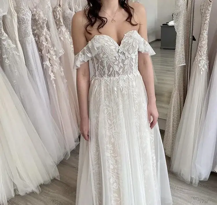 Suknia ślubna ile wcześniej? Poznaj kluczowe terminy zakupu