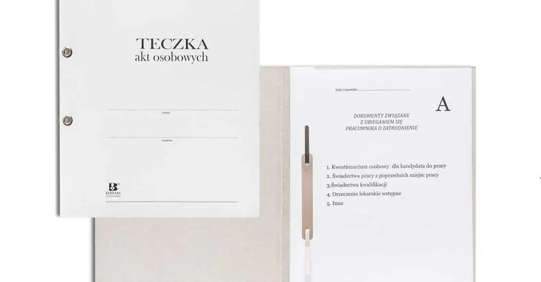 Teczka wychowawcy co zawiera? Kluczowe dokumenty, które musisz mieć